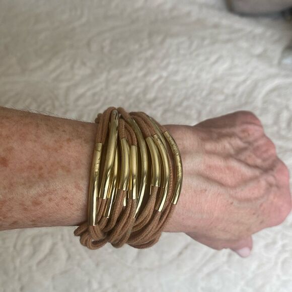 Bella & Jack Casually Elegant Gold and Tan Bracelet - Picture 3 of 9